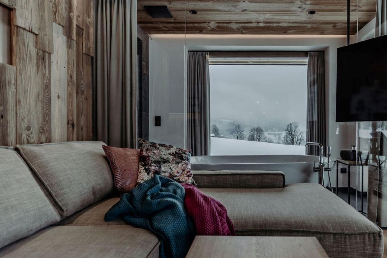 Biohof Ebengut Aparthotel Maria Alm am Steinernen Meer Exterior foto