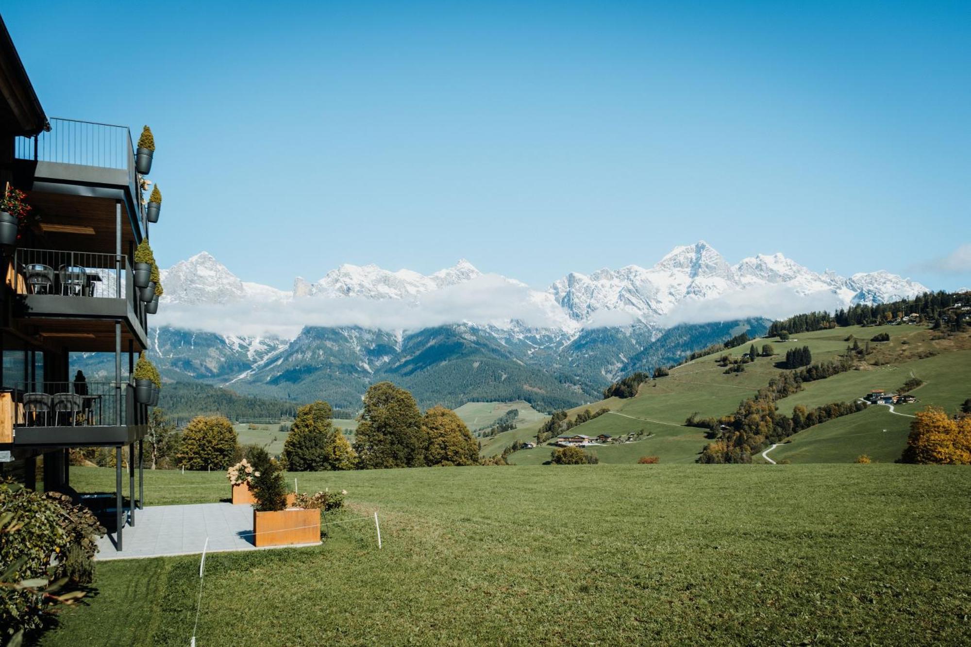 Biohof Ebengut Aparthotel Maria Alm am Steinernen Meer Exterior foto
